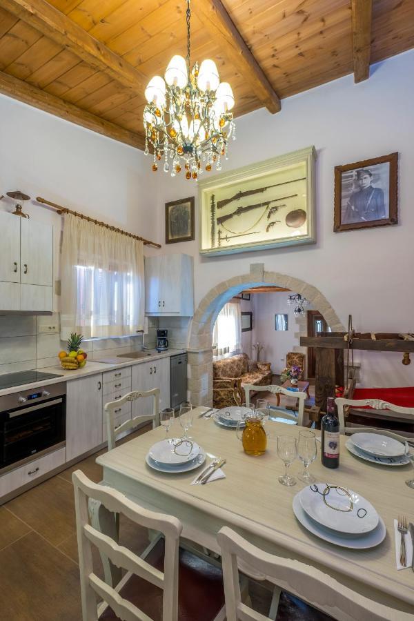 Villa George Καμπάνι Εξωτερικό φωτογραφία